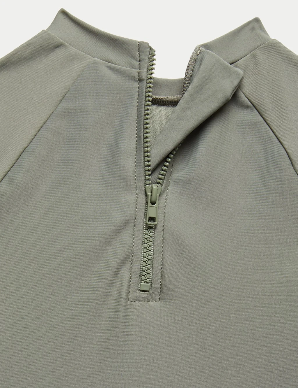 2pc Rash Vest & Swim Shorts Set (0 Mths-6 Yrs) 9 2pc Rash Vest & Swim Shorts Set (0 Mths-6 Yrs) - Image 9