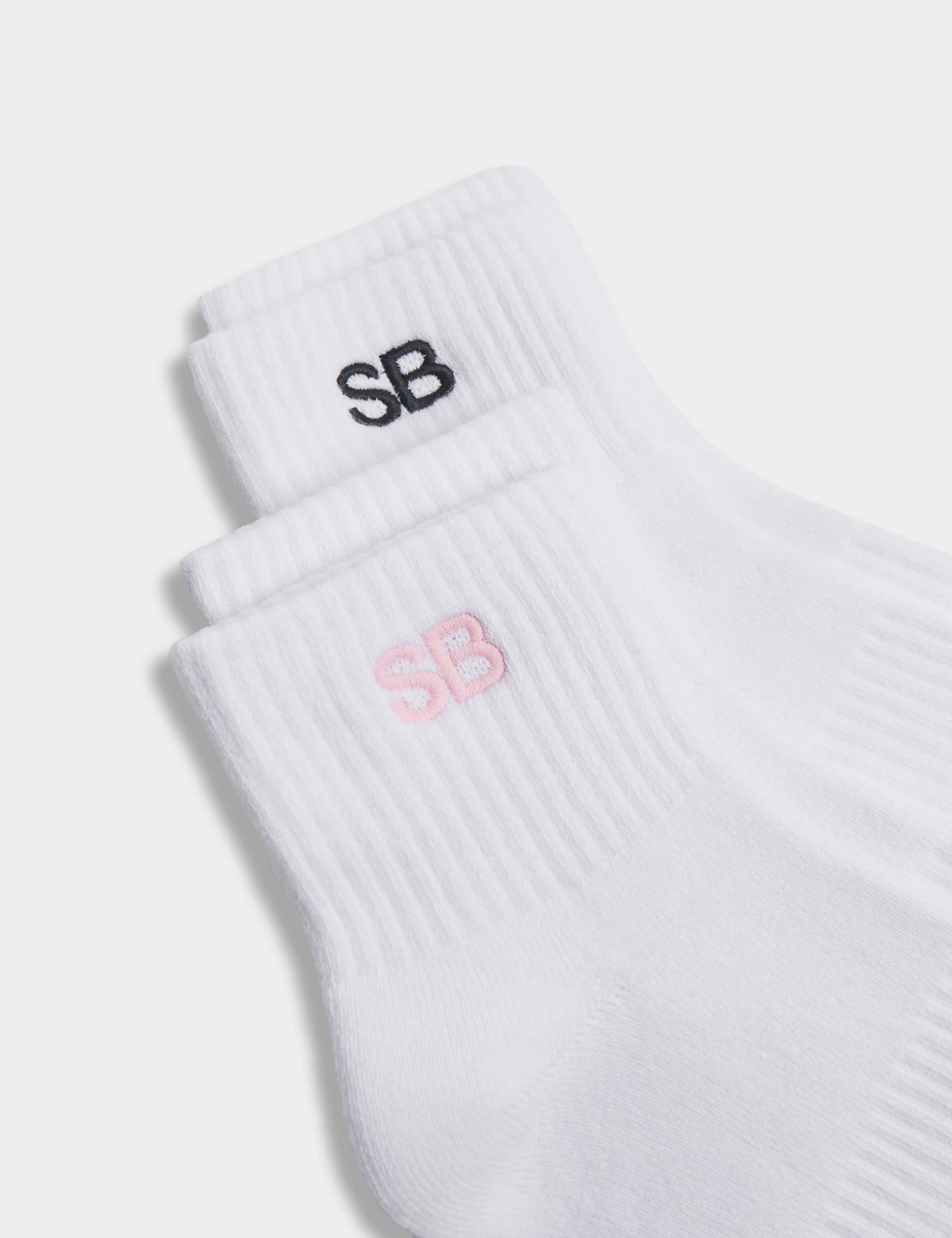 Sweaty Betty 2pk Logo Cotton Rich Ankle High Socks 3 Sweaty Betty 2pk Logo Cotton Rich Ankle High Socks - Image 3