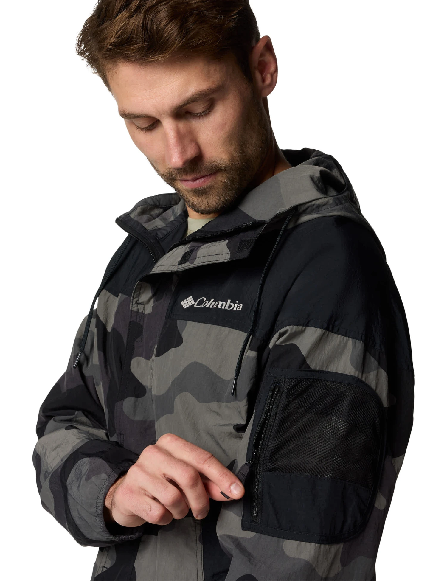 Columbia Challenger II Hooded Windbreaker Jacket 4 Columbia Challenger II Hooded Windbreaker Jacket - Image 4