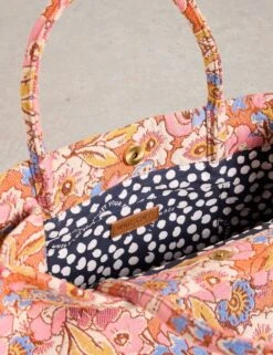 WHITE STUFF Cotton Blend Floral Jacquard Tote Bag -Marksandspencer Sale Store Cotton Blend Floral Jacquard Tote Bag 3