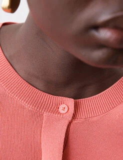 Crew Neck Button Front Cropped Cardigan -Marksandspencer Sale Store Crew Neck Button Front Cropped Cardigan 2