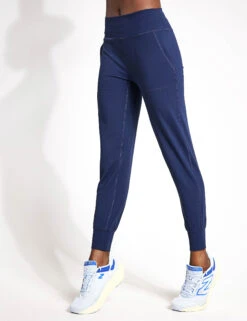 Born Daba High Waisted Slim Fit Joggers