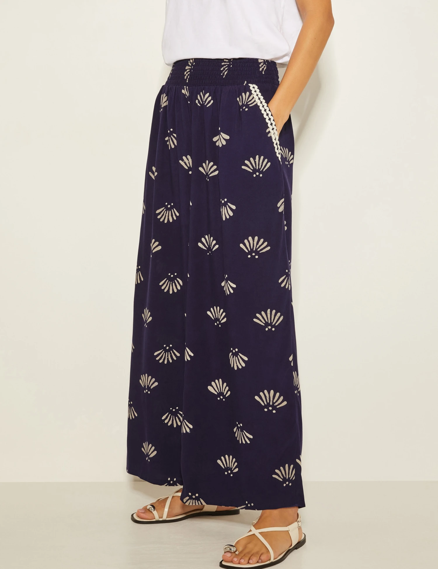 MONSOON Elasticated Waist Straight Leg Trousers 2 MONSOON Elasticated Waist Straight Leg Trousers - Image 2