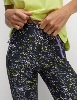 Go Move Printed Cropped Gym Leggings -Marksandspencer Sale Store Go Move Printed Cropped Gym Leggings 5