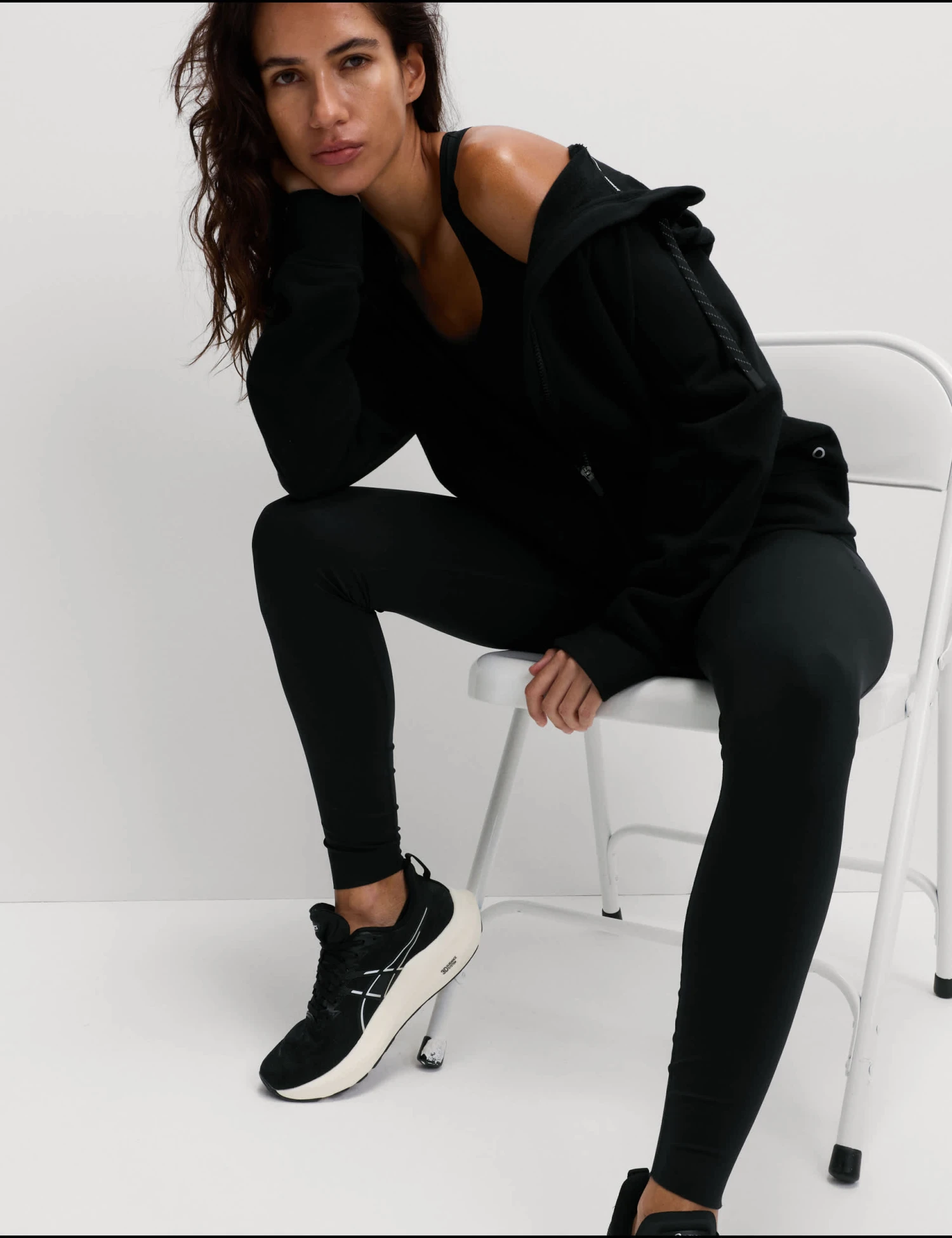 Go Train High Waisted Gym Leggings 3 Go Train High Waisted Gym Leggings - Image 3