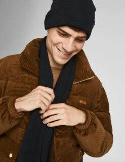 Jack & Jones Knitted Hat And Scarf Gift Set -Marksandspencer Sale Store Knitted Hat and Scarf Gift Set 2