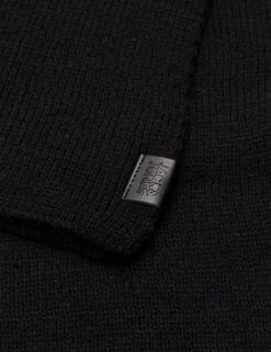 Jack & Jones Knitted Hat And Scarf Gift Set -Marksandspencer Sale Store Knitted Hat and Scarf Gift Set 4