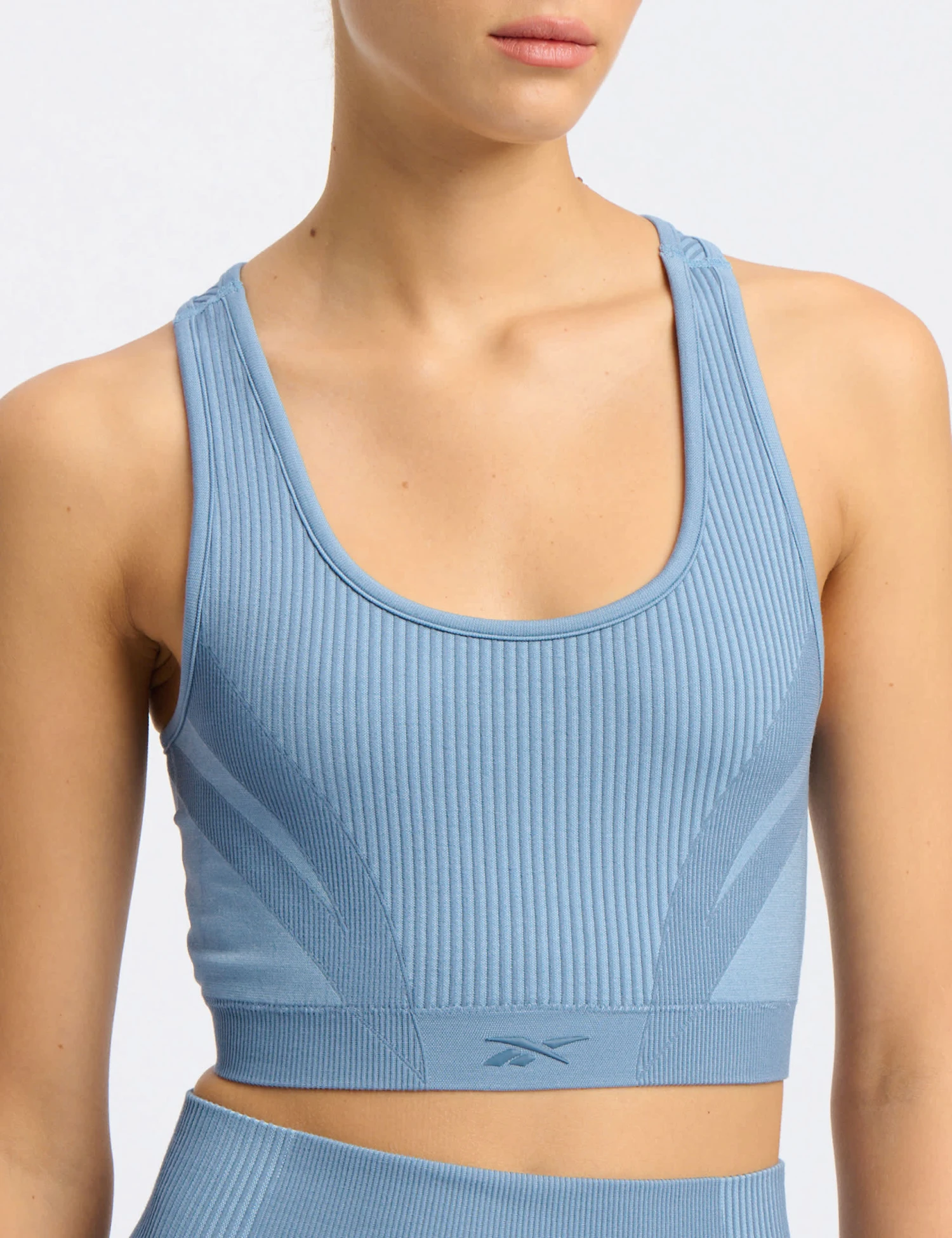 Reebok Lab Seamless Non Wired Crop Top Sports Bra 1 Reebok Lab Seamless Non Wired Crop Top Sports Bra