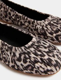 Leopard Print Slip On Flat Ballet Pumps -Marksandspencer Sale Store Leopard Print Slip On Flat Ballet Pumps 2