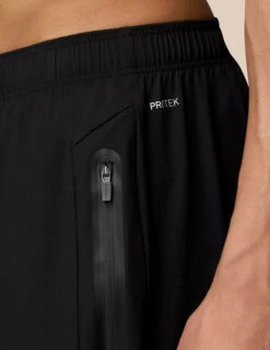 CASTORE Lightweight Woven Joggers -Marksandspencer Sale Store Lightweight Woven Joggers 5