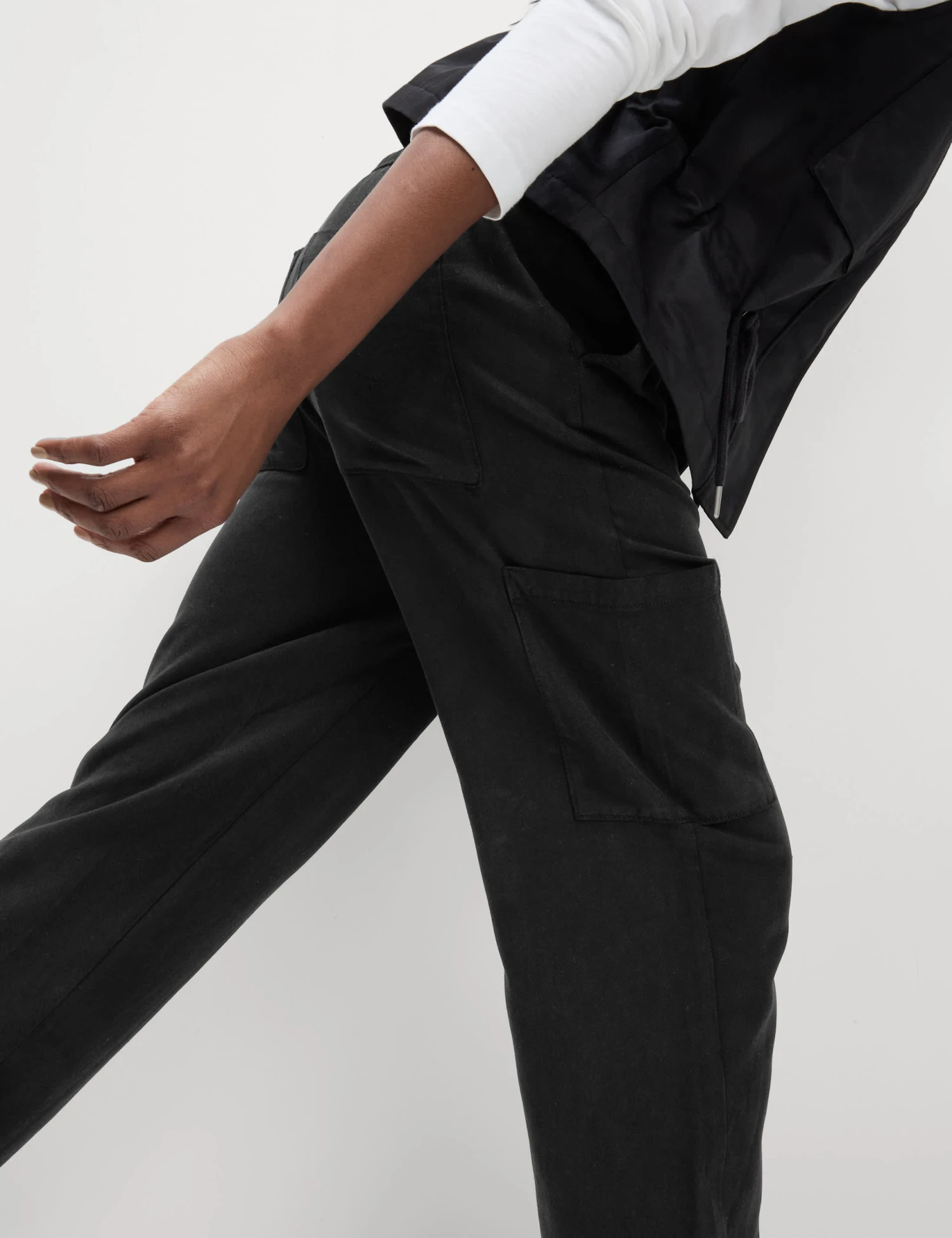 Lyocell Rich Joggers With Cotton & Linen 7 Lyocell Rich Joggers With Cotton & Linen - Image 7