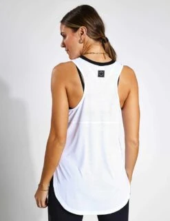 Zela Crew Neck Relaxed Vest Top -Marksandspencer Sale Store MS 10 T24 8137S Z0 X EC 2