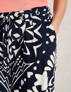 WHITE STUFF Printed Belted Wide Leg Trousers 16 WHITE STUFF Printed Belted Wide Leg Trousers -Marksandspencer Sale Store Printed Belted Wide Leg Trousers 4