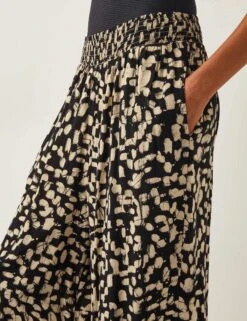 MONSOON Printed Straight Leg Trousers -Marksandspencer Sale Store Printed Straight Leg Trousers 4