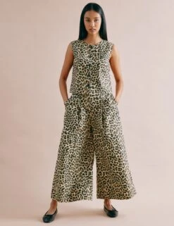Pure Cotton Animal Print Wide Leg Culottes -Marksandspencer Sale Store Pure Cotton Animal Print Wide Leg Culottes 2