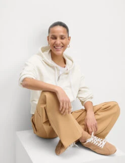 Pure Cotton Cropped Zip Through Hoodie 22 Pure Cotton Cropped Zip Through Hoodie -Marksandspencer Sale Store Pure Cotton Cropped Zip Through Hoodie 3