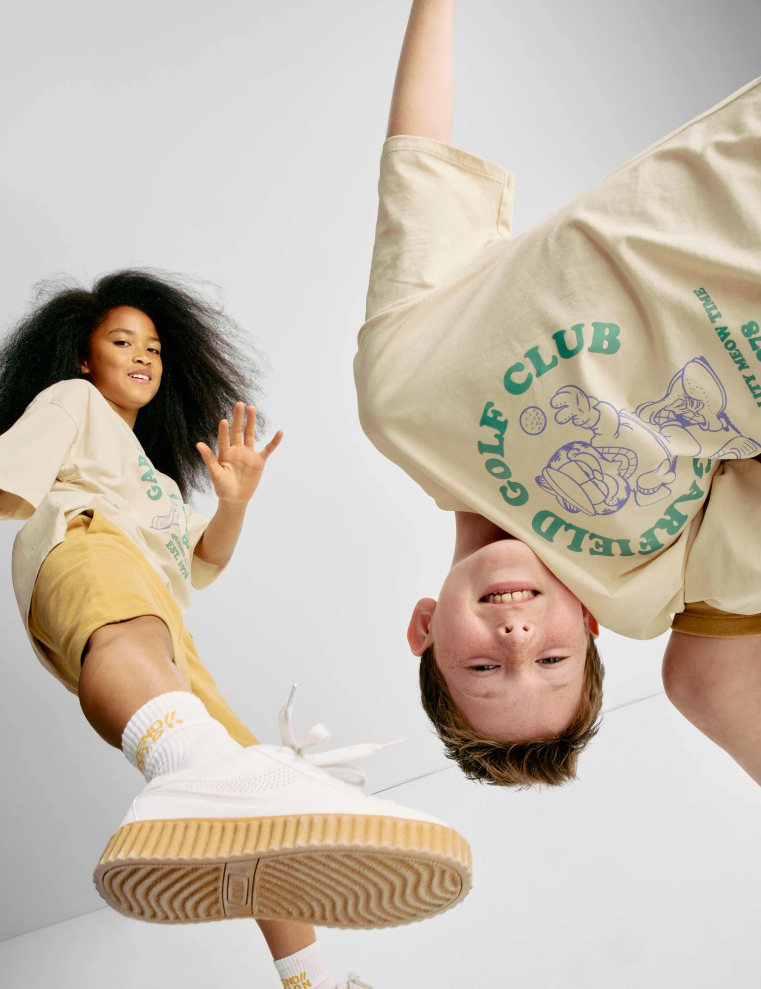 Pure Cotton Garfield™ Golf T-Shirt (6-16 Yrs) 5 Pure Cotton Garfield™ Golf T-Shirt (6-16 Yrs) - Image 5