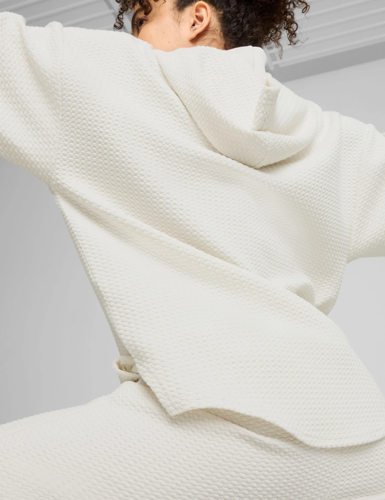 Puma Q4 Studio Cotton Blend Textured Hoodie 5 Puma Q4 Studio Cotton Blend Textured Hoodie - Image 5