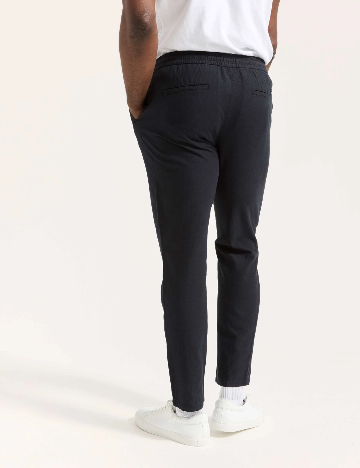 Scotch & Soda Regular Fit Linen Blend Joggers 2 Scotch & Soda Regular Fit Linen Blend Joggers - Image 2