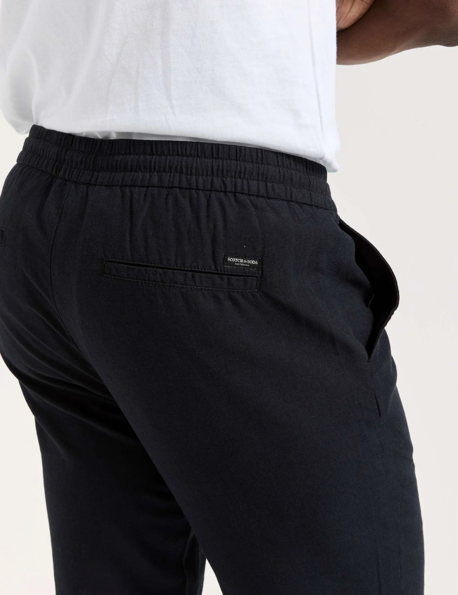 Scotch & Soda Regular Fit Linen Blend Joggers 3 Scotch & Soda Regular Fit Linen Blend Joggers - Image 3