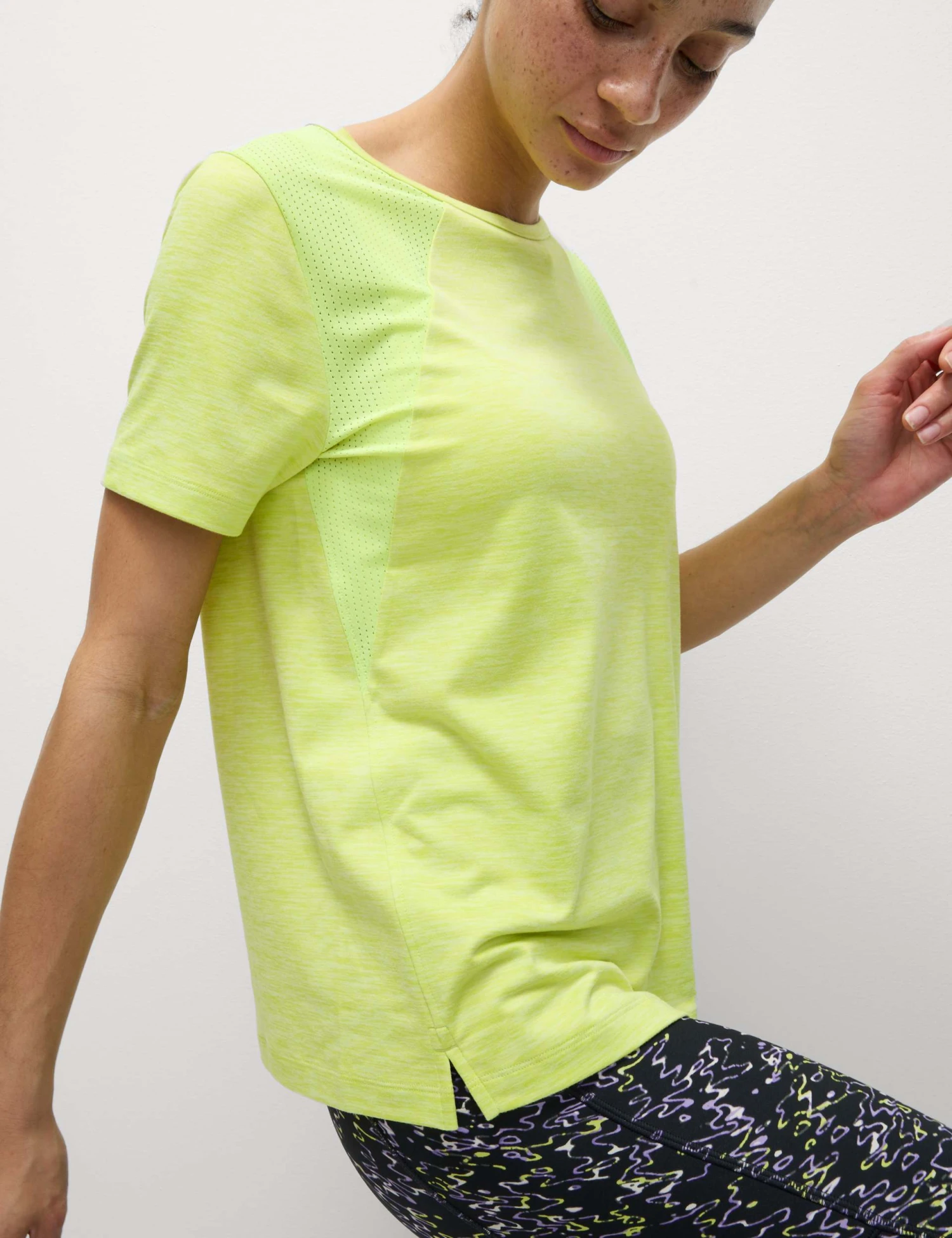 Round Neck Mesh Panel Relaxed T-Shirt 5 Round Neck Mesh Panel Relaxed T-Shirt - Image 5