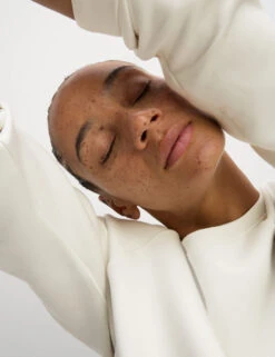 Round Neck Relaxed Yoga Crop Sweatshirt -Marksandspencer Sale Store Round Neck Relaxed Yoga Crop Sweatshirt 4