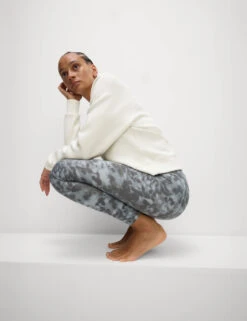 Round Neck Relaxed Yoga Crop Sweatshirt -Marksandspencer Sale Store Round Neck Relaxed Yoga Crop Sweatshirt 5