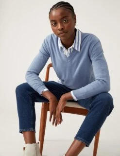 Supersoft V-Neck Jumper