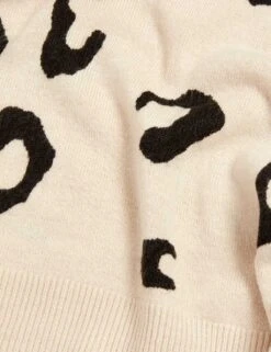 Supersoft Animal Print Crew Neck Jumper -Marksandspencer Sale Store SD 01 T38 1893S K7 X EC 6