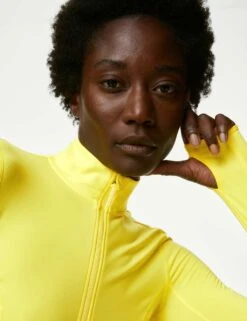 Funnel Neck Half Zip Running Top -Marksandspencer Sale Store SD 01 T51 5231 IX X EC 2