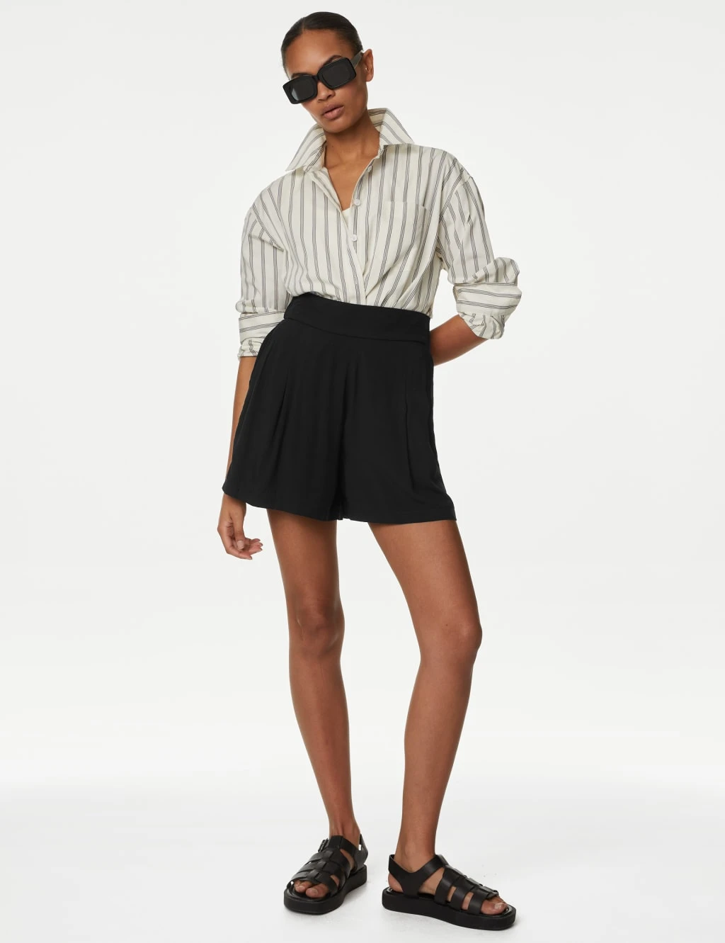 High Waisted Pleat Front Shorts 1 High Waisted Pleat Front Shorts
