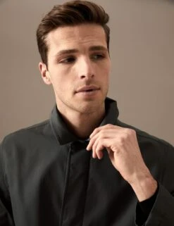 Technical Mac With Stormwear™