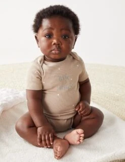 Cotton Rich Spot Big Hugs Slogan Bodysuit (0-1 Yrs) -Marksandspencer Sale Store SD 04 T92 6521B LG X EC 5