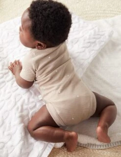 Cotton Rich Spot Big Hugs Slogan Bodysuit (0-1 Yrs) -Marksandspencer Sale Store SD 04 T92 6521B LG X EC 6