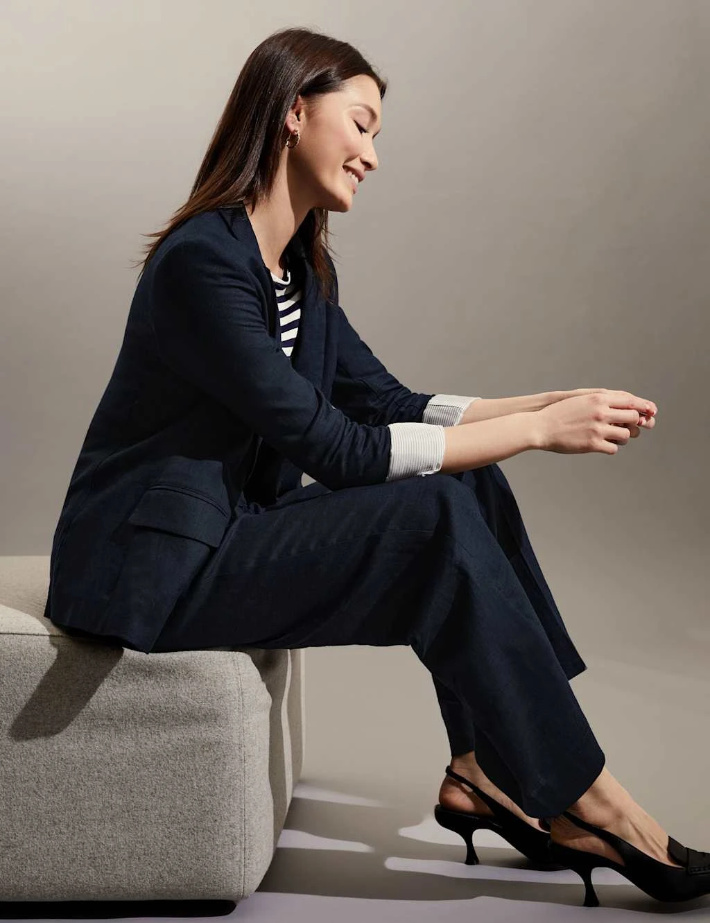 Jaeger Pure Linen Tailored Blazer 1 Jaeger Pure Linen Tailored Blazer