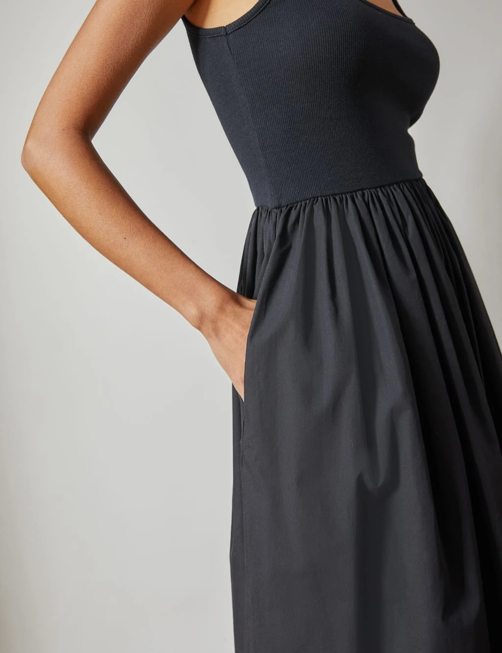 Organic Cotton Square Neck Midaxi Dress 4 Organic Cotton Square Neck Midaxi Dress - Image 4