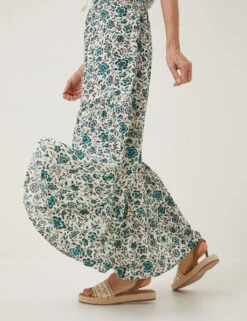 Floral Tie Neck Shirred Maxi Tiered Dress -Marksandspencer Sale Store SD 10 T83 5031W KY X EC 3