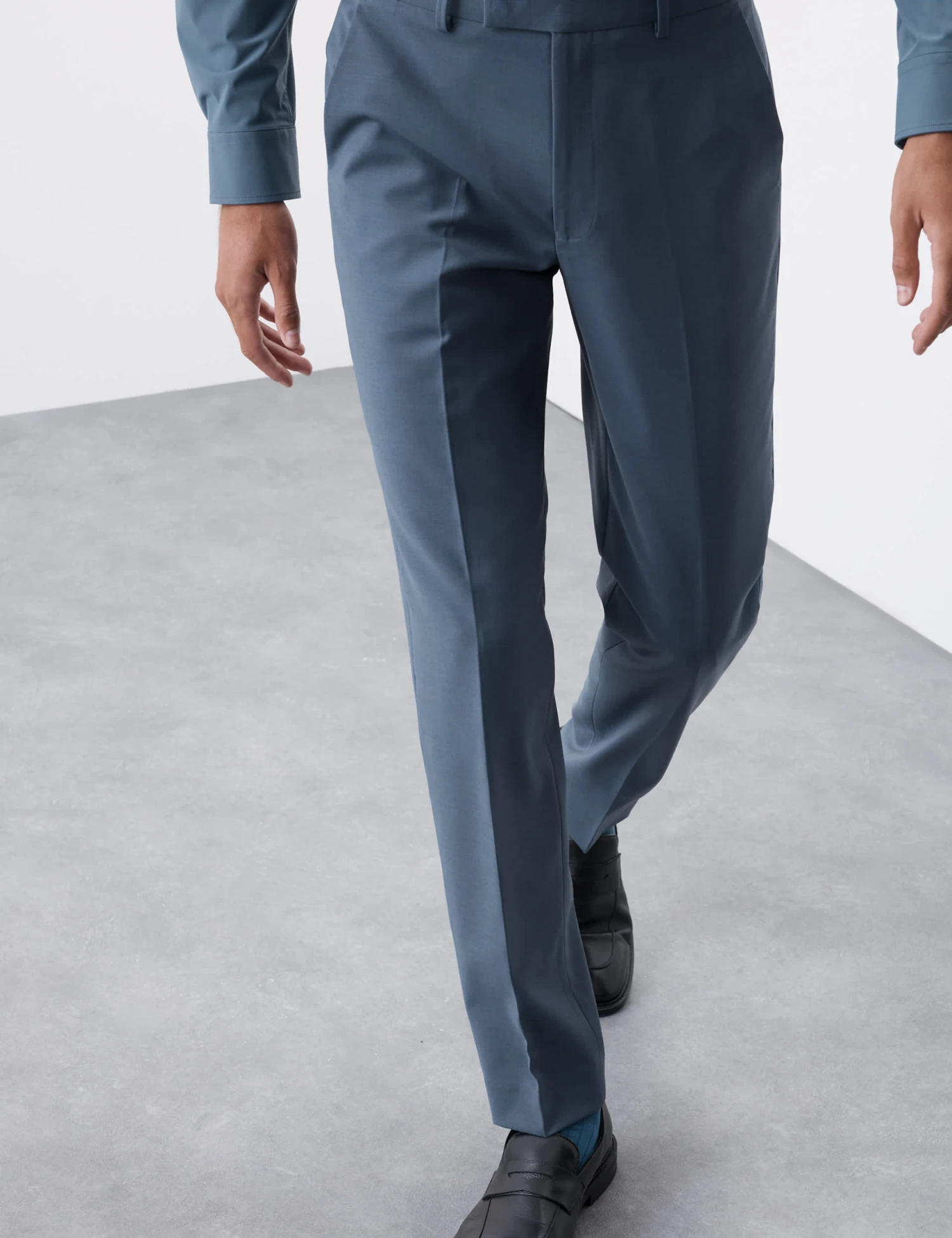 Tailored Fit Performance Trousers 4 Tailored Fit Performance Trousers - Image 4