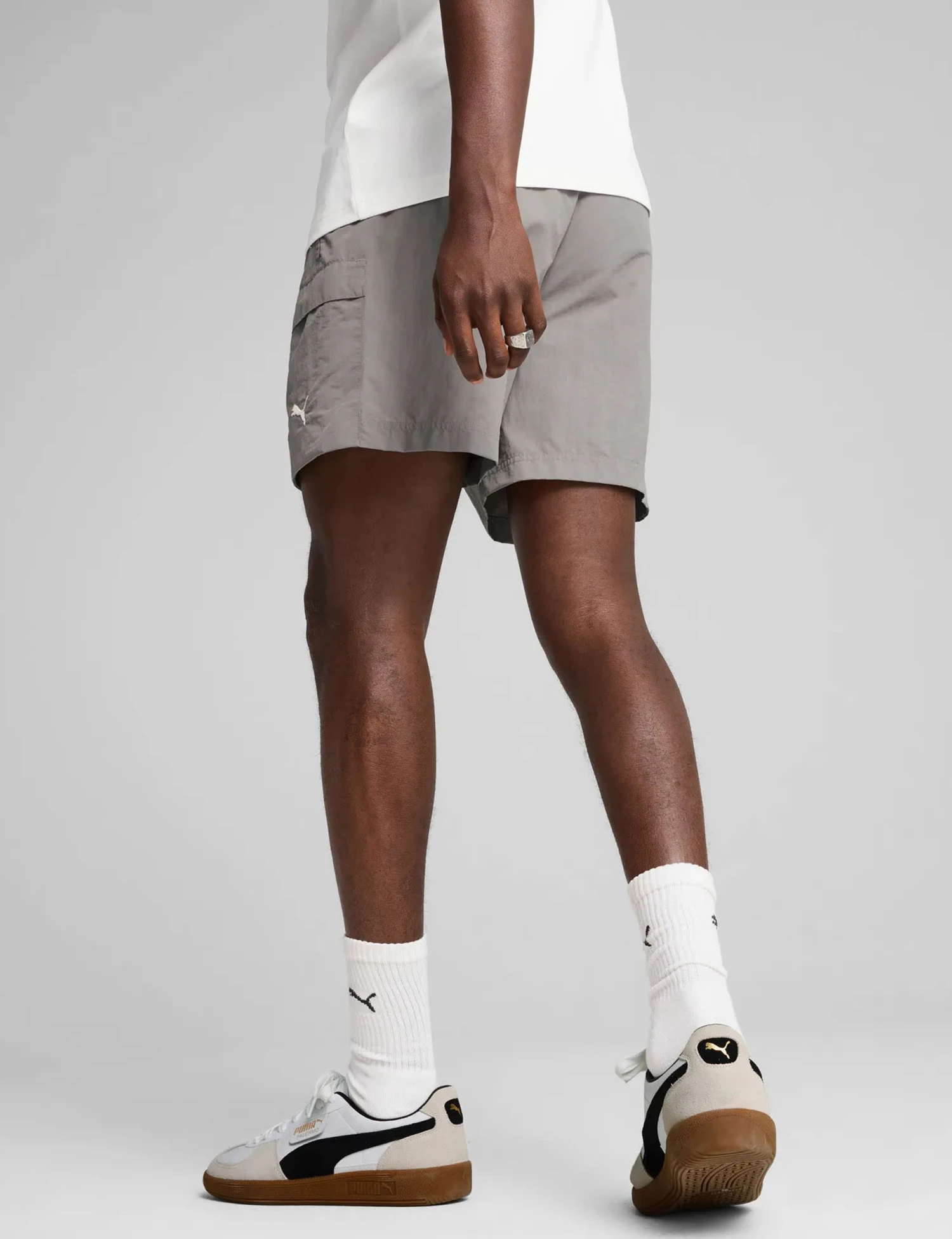 Puma Wardrobe Essentials Relaxed Cargo Shorts 3 Puma Wardrobe Essentials Relaxed Cargo Shorts - Image 3