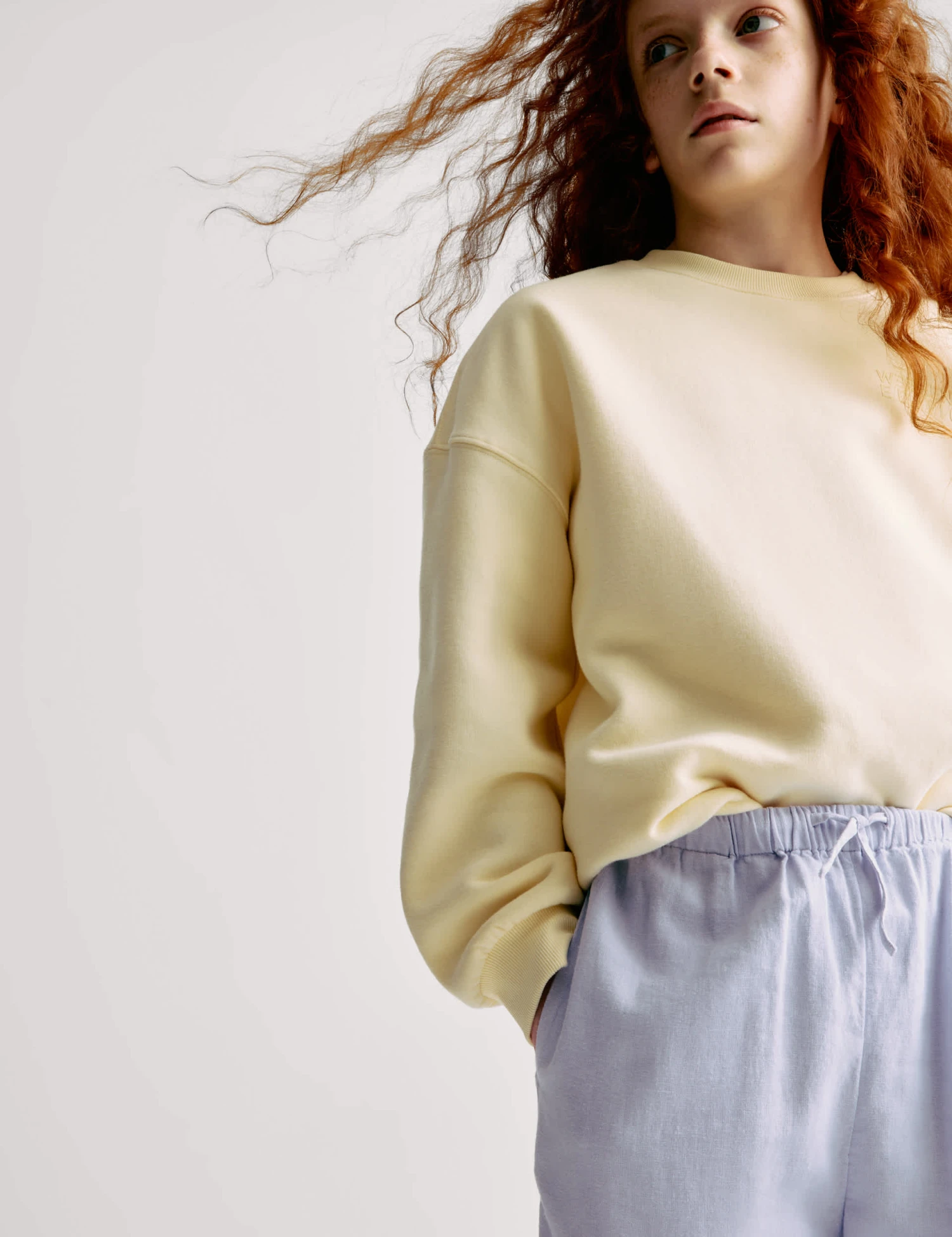 Wide Leg Linen Rich Trousers (6-16 Yrs) 4 Wide Leg Linen Rich Trousers (6-16 Yrs) - Image 4