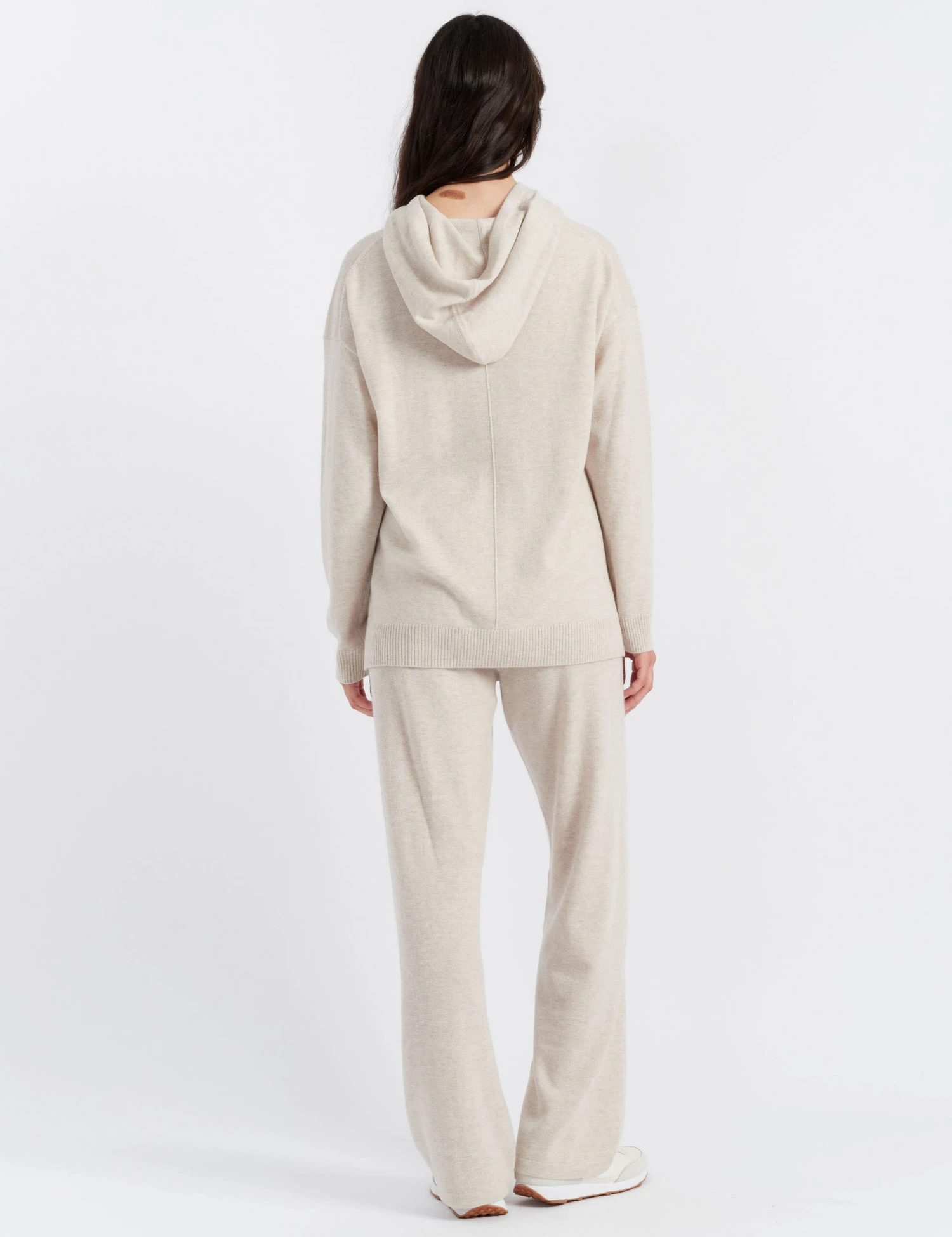 CHINTI & PARKER Wool Rich Relaxed Hoodie With Cashmere 2 CHINTI & PARKER Wool Rich Relaxed Hoodie With Cashmere - Image 2