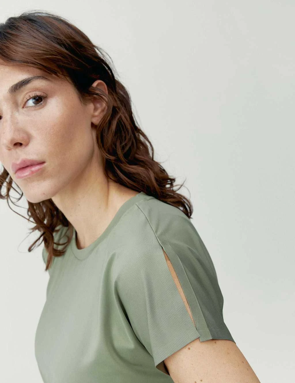 Born Aina Crew Neck Cutout Detail Sports T-Shirt 12 Born Aina Crew Neck Cutout Detail Sports T-Shirt - Image 12