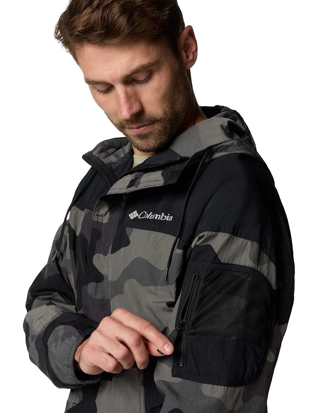 Columbia Challenger II Hooded Windbreaker Jacket 8 Columbia Challenger II Hooded Windbreaker Jacket - Image 8