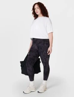 Sweaty Betty Essential Cotton Rich Crew Neck Crop T-Shirt -Marksandspencer Sale Store essential cotton rich crew neck crop t shirt 12