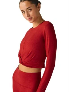 Beyond Yoga Featherweight Center Stage Crop Yoga Top -Marksandspencer Sale Store featherweight center stage crop yoga top 10