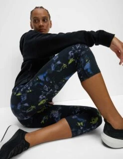 Go Train High Waisted Cropped Gym Leggings -Marksandspencer Sale Store go train high waisted cropped gym leggings 8