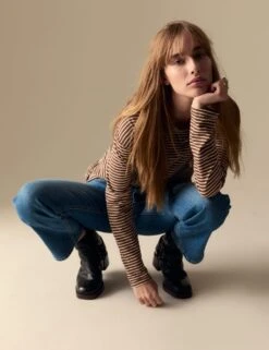 Mid Rise Straight Leg Ankle Grazer Jeans 28 Mid Rise Straight Leg Ankle Grazer Jeans -Marksandspencer Sale Store mid rise straight leg ankle grazer jeans 7