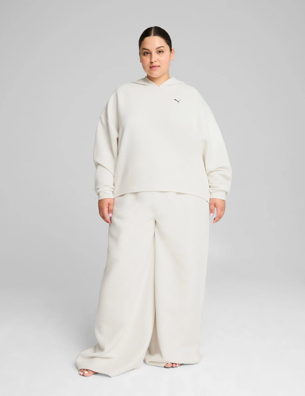 Puma Q4 Studio Cotton Blend Textured Hoodie 13 Puma Q4 Studio Cotton Blend Textured Hoodie - Image 13