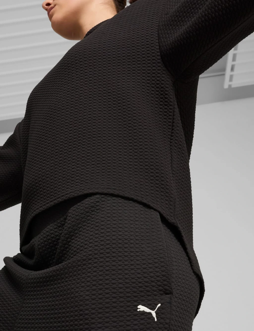 Puma Q4 Studio Cotton Blend Textured Hoodie 19 Puma Q4 Studio Cotton Blend Textured Hoodie - Image 19