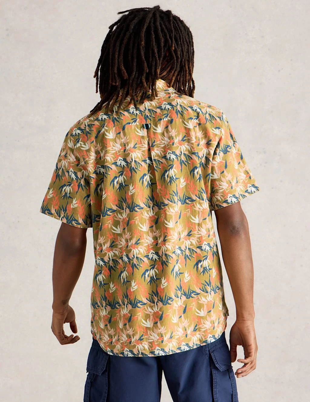 WHITE STUFF Regular Fit Linen Blend Floral Short Sleeve Shirt 9 WHITE STUFF Regular Fit Linen Blend Floral Short Sleeve Shirt - Image 9